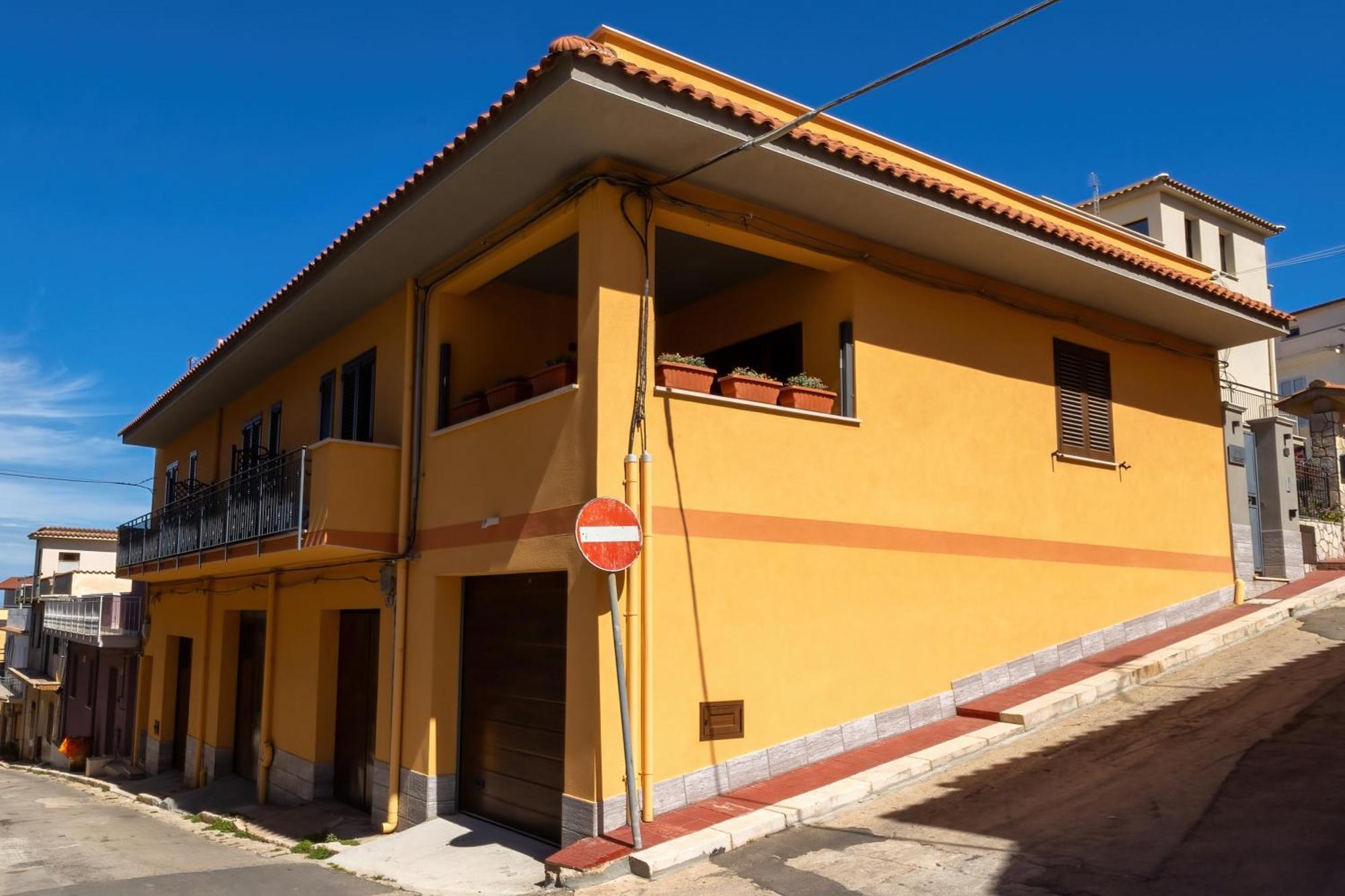 Sunset House Acomodação com café da manhã Balestrate Exterior foto